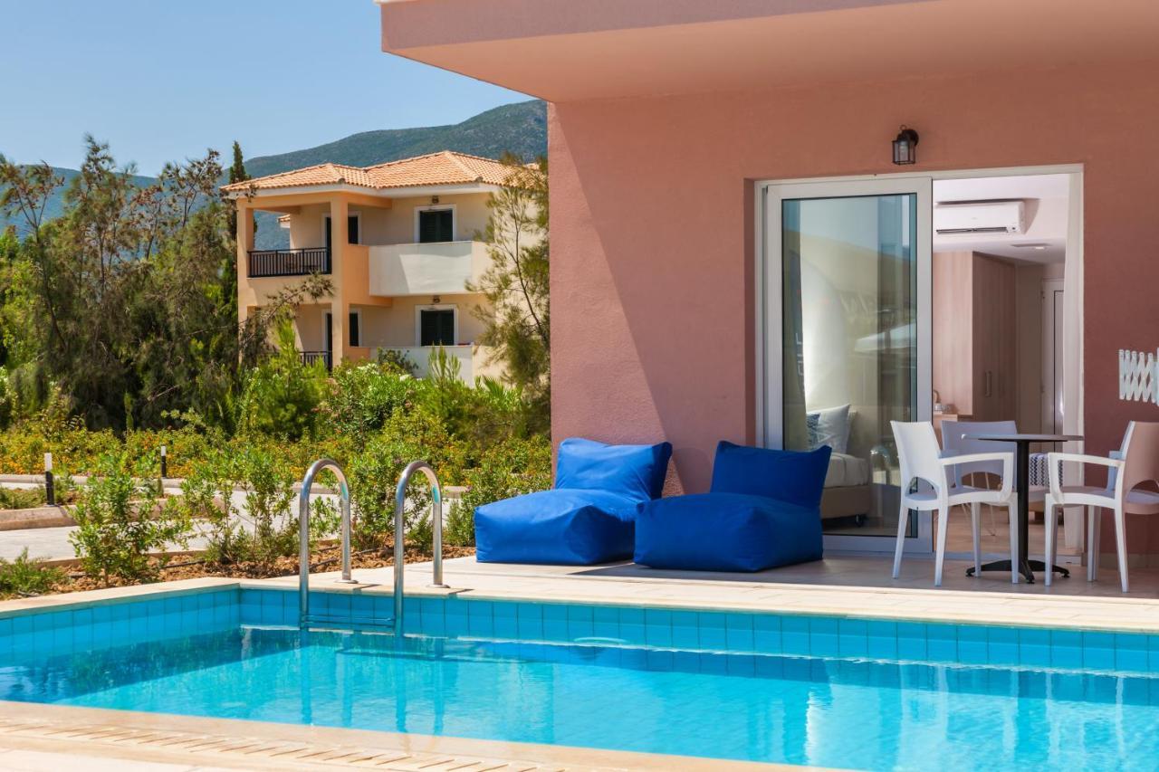 Hotel Alykanas Village