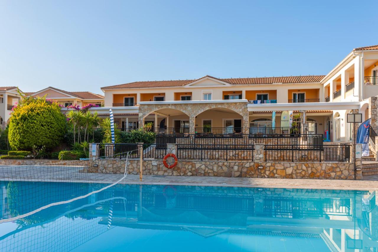 מלון Alykanas Village אליקאנאס